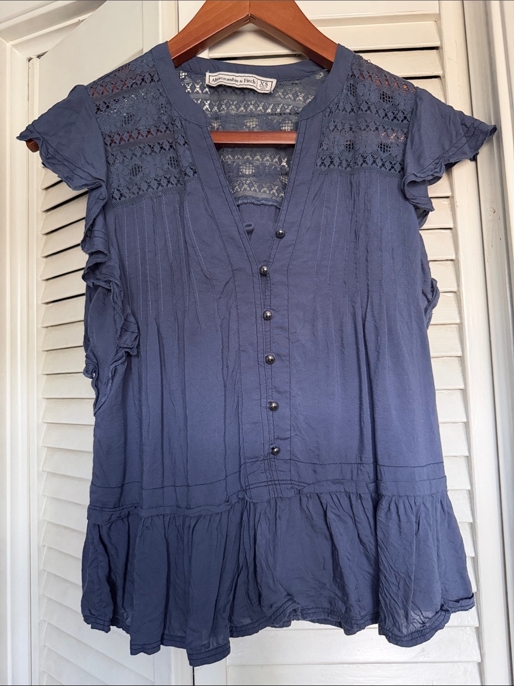 Abercrombie & Fitch Dusty Blue Lace Yoke Button-Front Women's Blouse